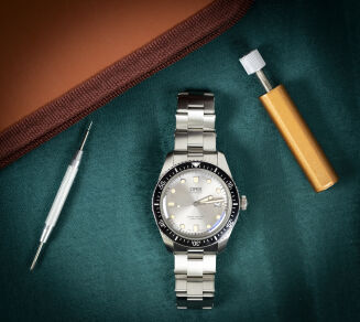 Oris Divers Sixty-Five 01 733 7720 4051 - 6